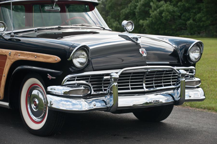  Ford Country Squire Station Wagon 1956 года  (фото 9 из 24)